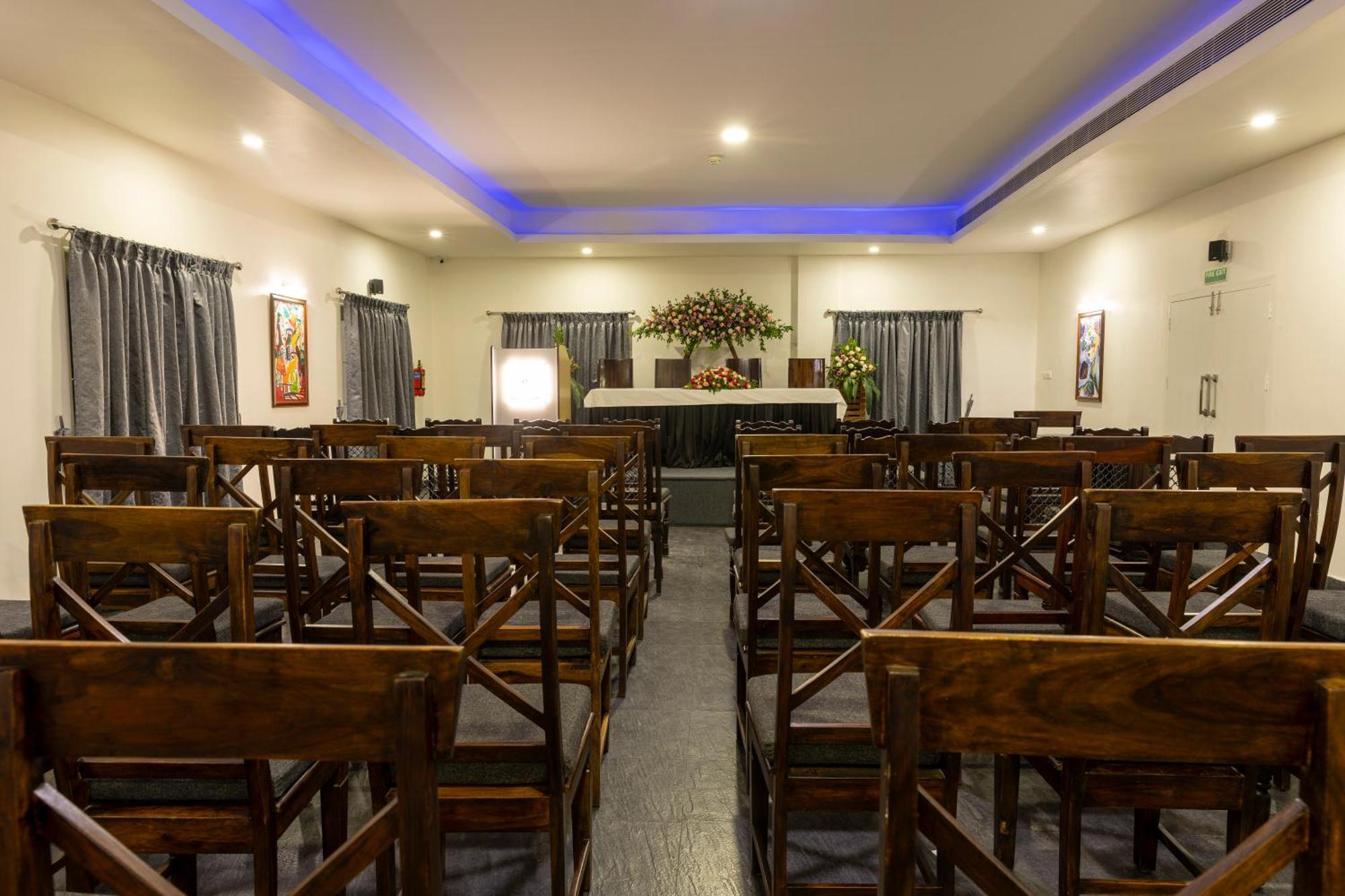 Hotel Narendra Central Muvattupuzha ภายนอก รูปภาพ