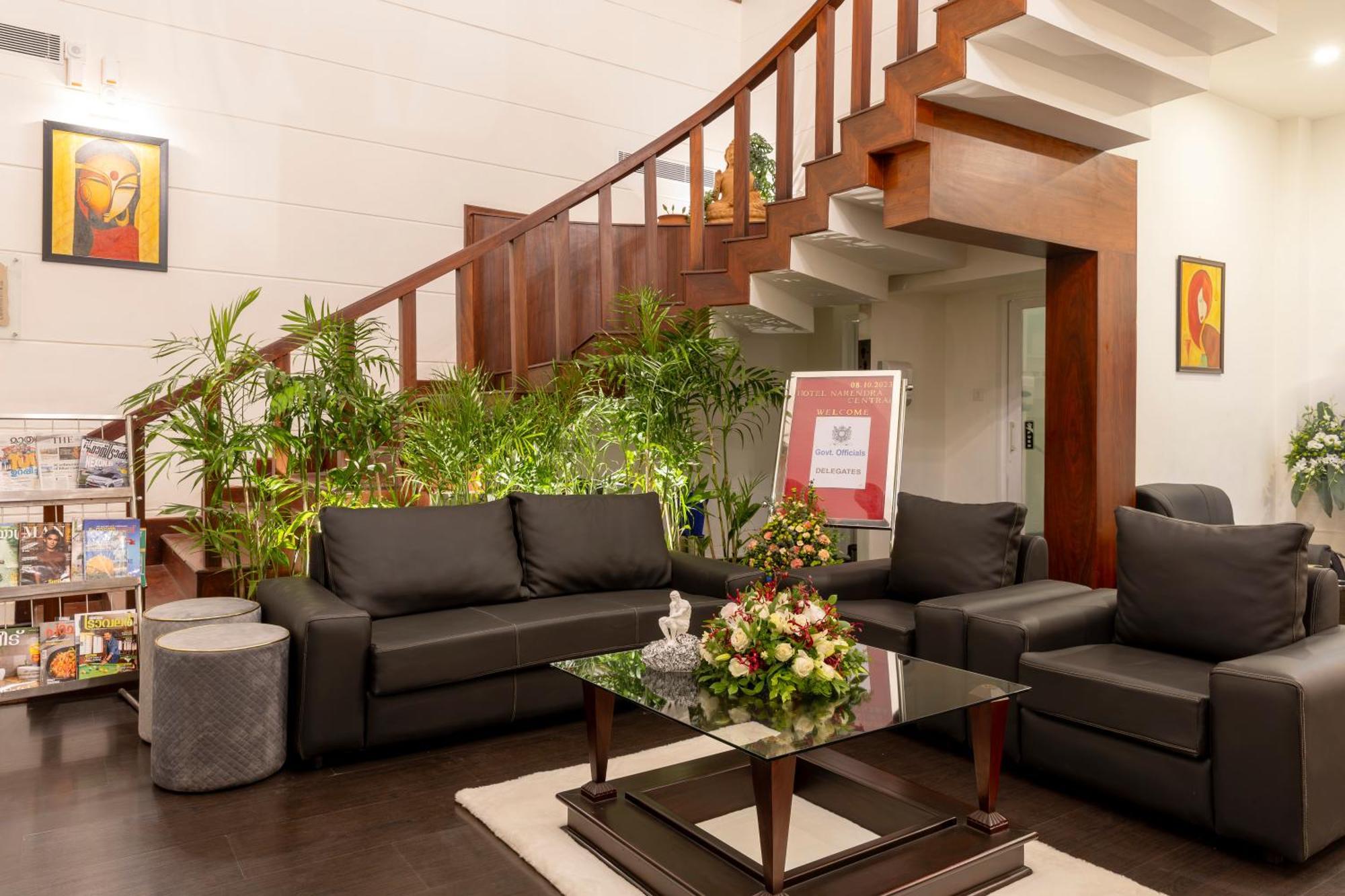 Hotel Narendra Central Muvattupuzha ภายนอก รูปภาพ